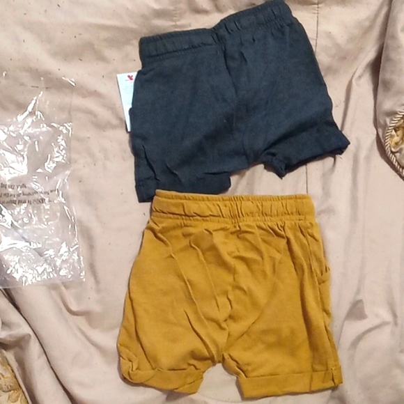 NWT 2 Cat&Jack BabyBoy Shorts - Picture 4 of 7